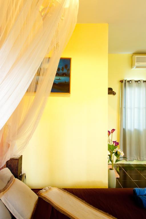 Baan Puang Petch Hotel Chiang Mai Exterior photo